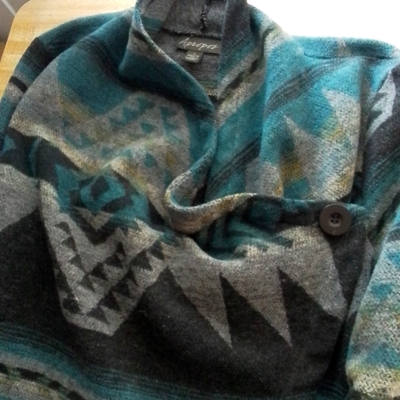 Aztec Geometric Pattern Open Wool Cardigan - Picture 10 of 13